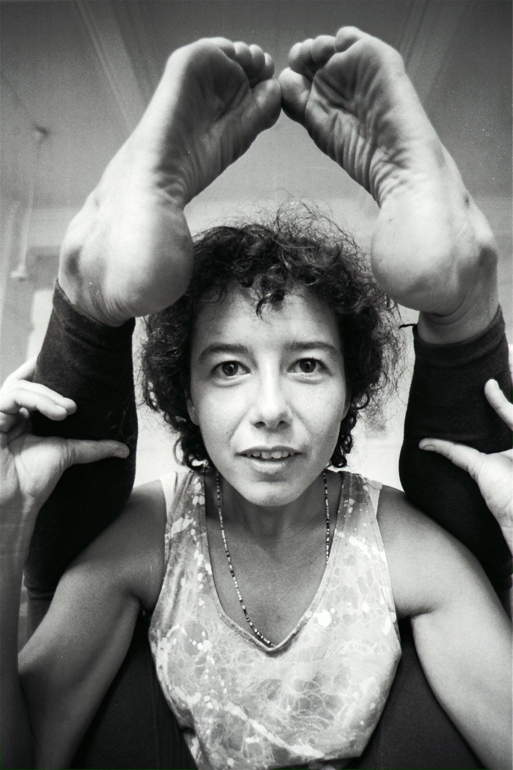 In this 1991 photo, Hong Kong yoga instructor Laura Faye shows her way to ease stress by putting her feet over her head. Picture: SCMP