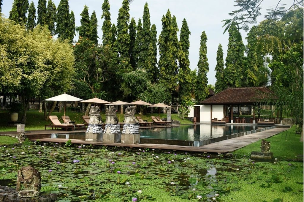 The Chedi Tanah Gajah pond