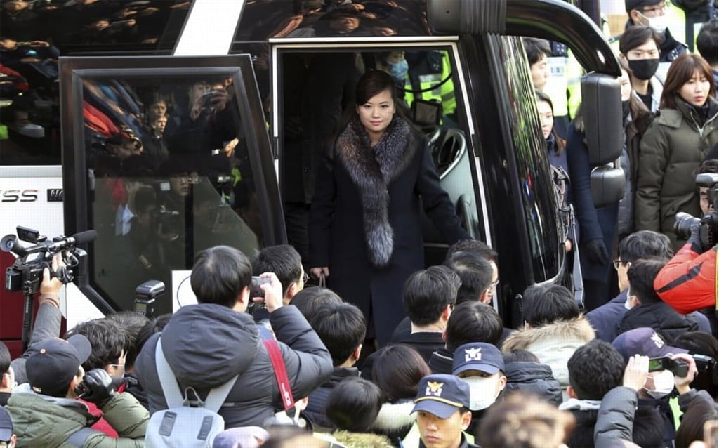 Hyon Song-wol, leader of the North Korean art troupe, arrives in Seoul on January 21 to inspect the locations for the orchestra’s performances at the Winter Olympics. Photo: AP