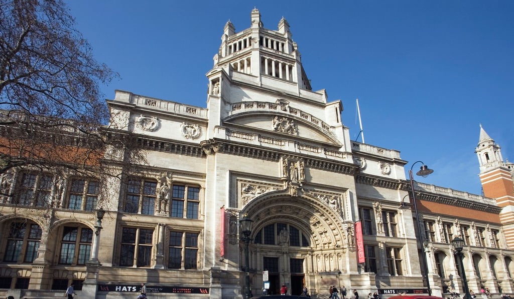 Victoria and Albert Museum, London. Victoria and Albert Museum, London.