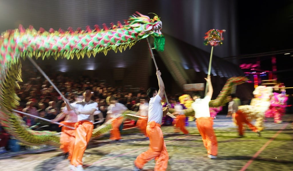 The procession showcasing performers and floats ran nearly two hours in Tsim Sha Tsui. Photo: Xiaomei Chen