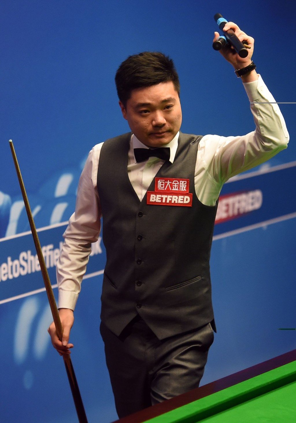 Ding Junhui celebrates beating Ronnie O'Sullivan during their 2017 World Championship quarter-final at The Crucible. Photo: AFP