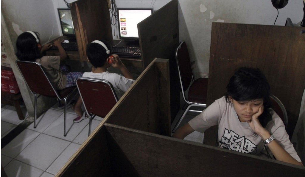 An internet cafe in Jakarta. Half of Indonesia’s 250 million people are connected to the internet. Photo: AP
