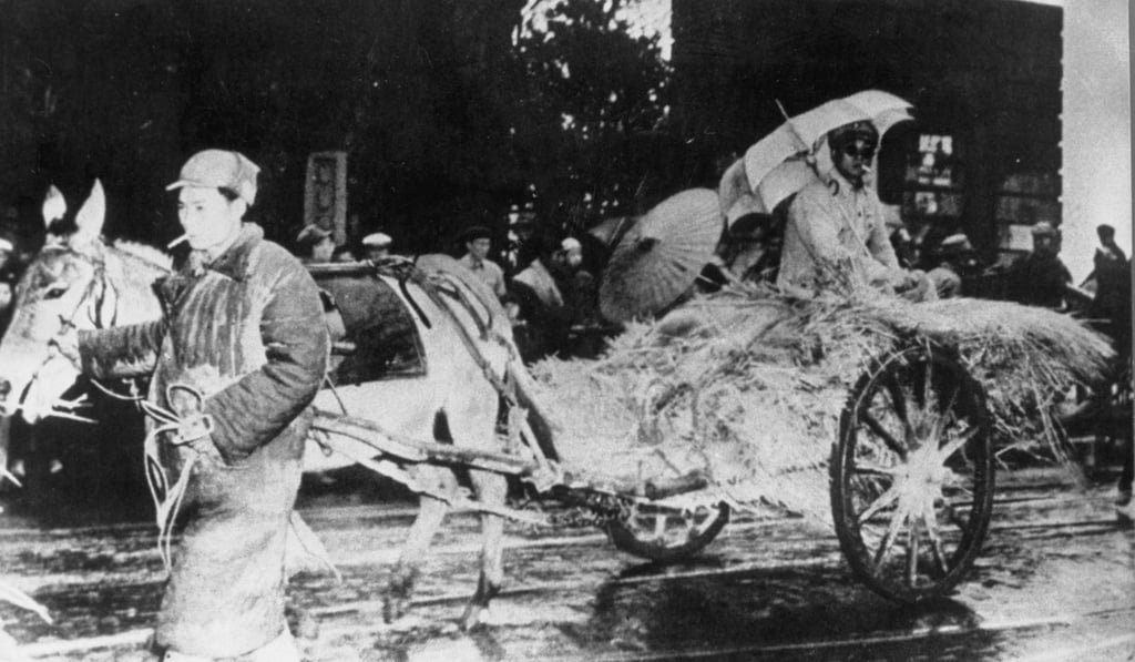 A Kuomintang army officer makes his escape from Shanghai in May 1949 as the port city falls to the communists near the end of the Chinese civil war. By the end of 1949, the communist forces had established the People’s Republic of China in Beijing and the KMT had fled to Taiwan. Photo: AP