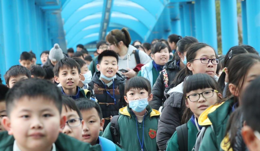 Hospitals expect an influx of flu patients when schools resume next week. Photo: K.Y. Cheng