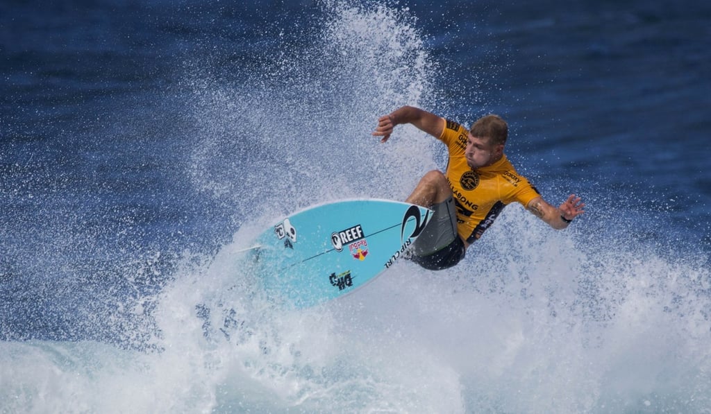 Mick Fanning surfs during the Pipeline Masters event of the Vans Triple Crown at Ehukai Beach Park in Haleiwa, Hawaii. Photo: AFP
