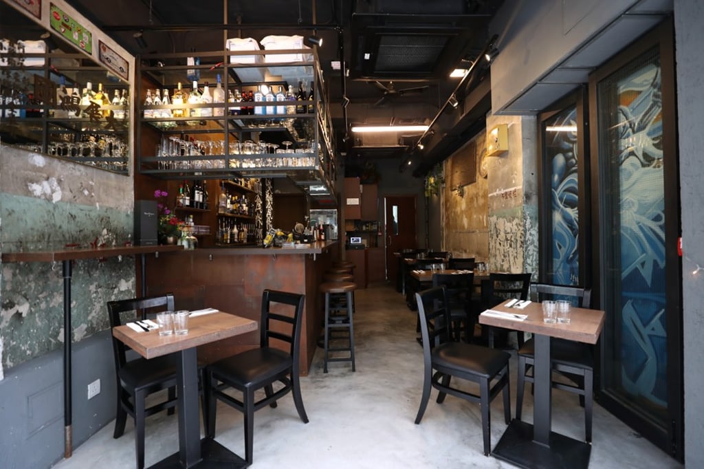 Interior of Pete’s Place. Photo: Winson Wong