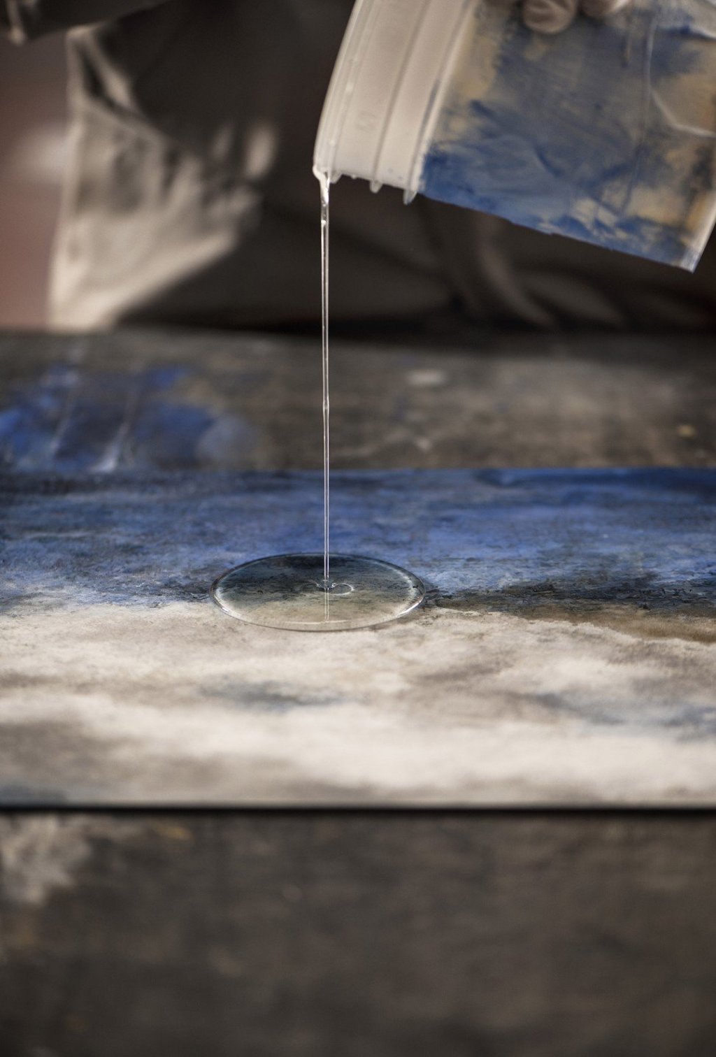 The making of Giorgio Armani Club Bar Cabinet Ocean Laquer