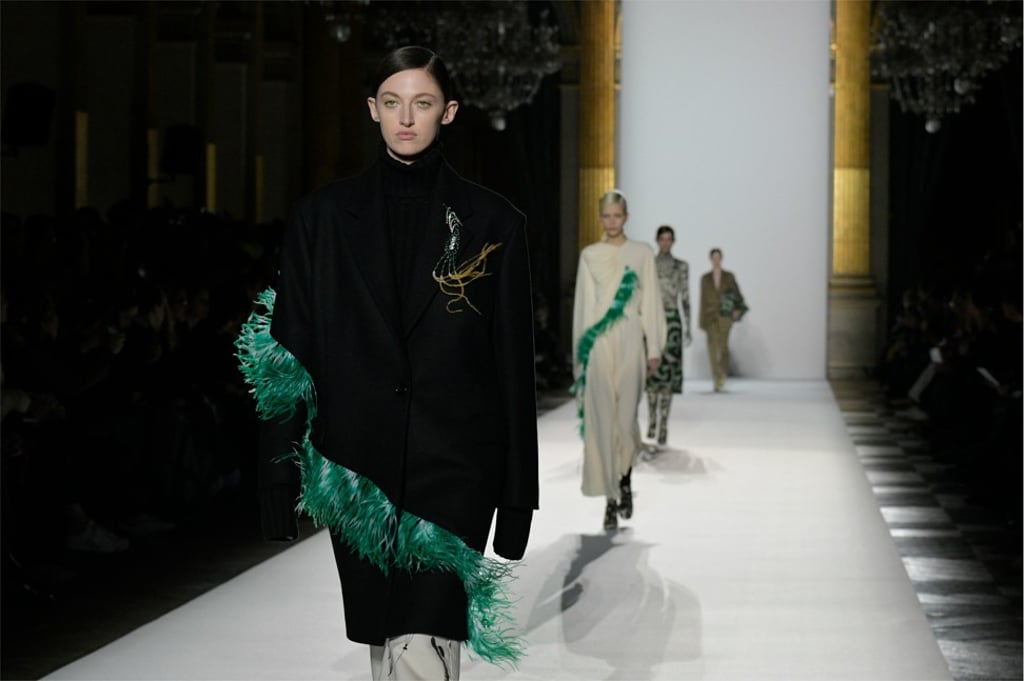 Dries Van Noten revealed refreshing new lines at Paris Fashion Week. Photo: Piero Biasion/ Xinhua Dries Van Noten revealed refreshing new lines at Paris Fashion Week. Photo: Piero Biasion/ Xinhua