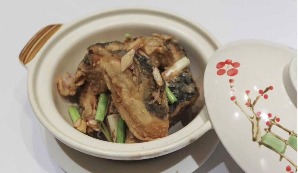 Pan-fried fish head in Shunde style at Golden Valley. Photo: Roy Issa