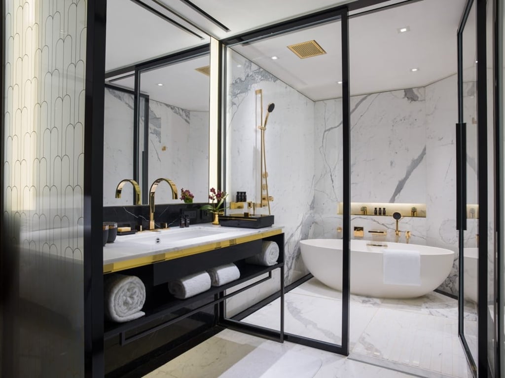 We love the bathrooms in the Grand Suites. We love the bathrooms in the Grand Suites.