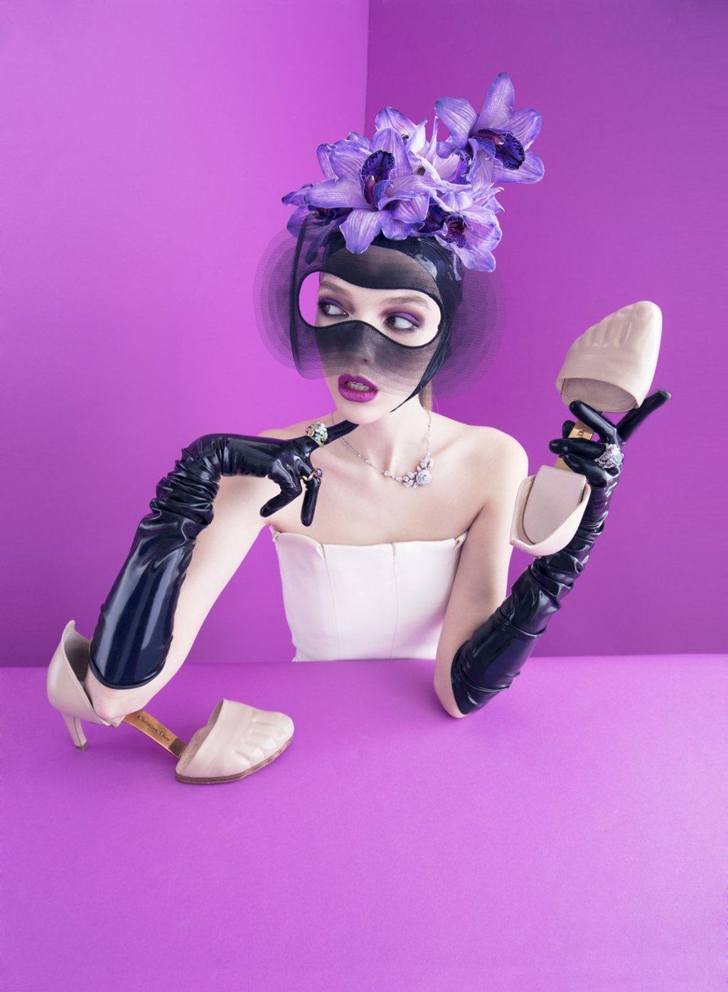 Dior Haute Couture, eye mask, price on request; shoes, price on request; Mikimoto, earrings, USD10,260; Dior Joaillerie, Gourmande