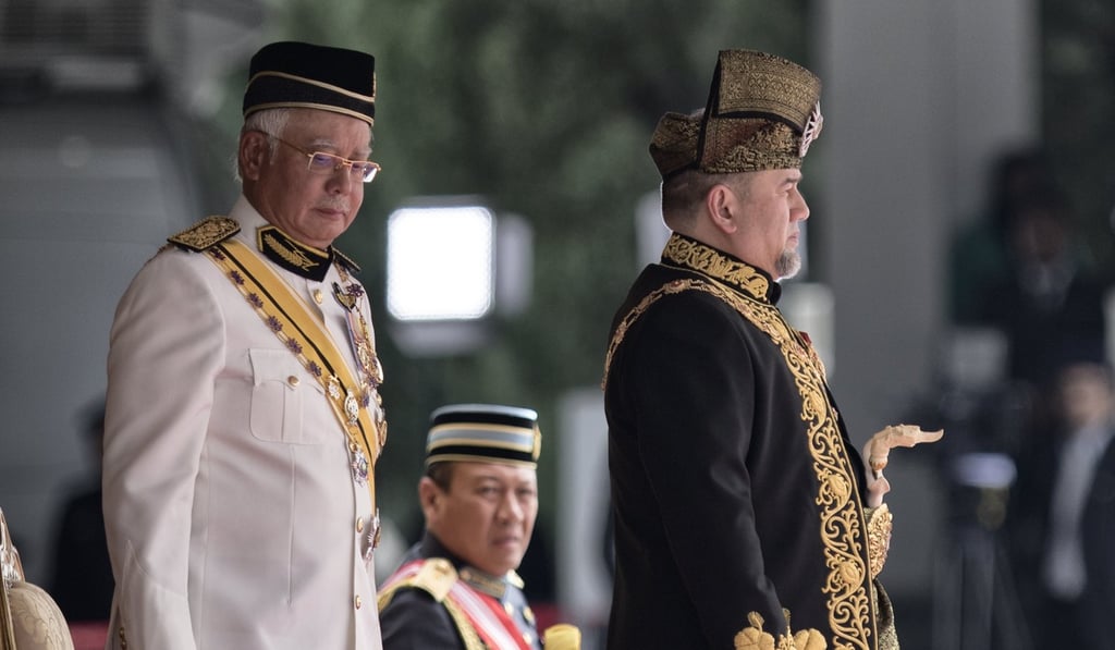 King Sultan Muhammad V, right, with Najib Razak, is in favour of a fake news law. Photo: EPA King Sultan Muhammad V, right, with Najib Razak, is in favour of a fake news law. Photo: EPA