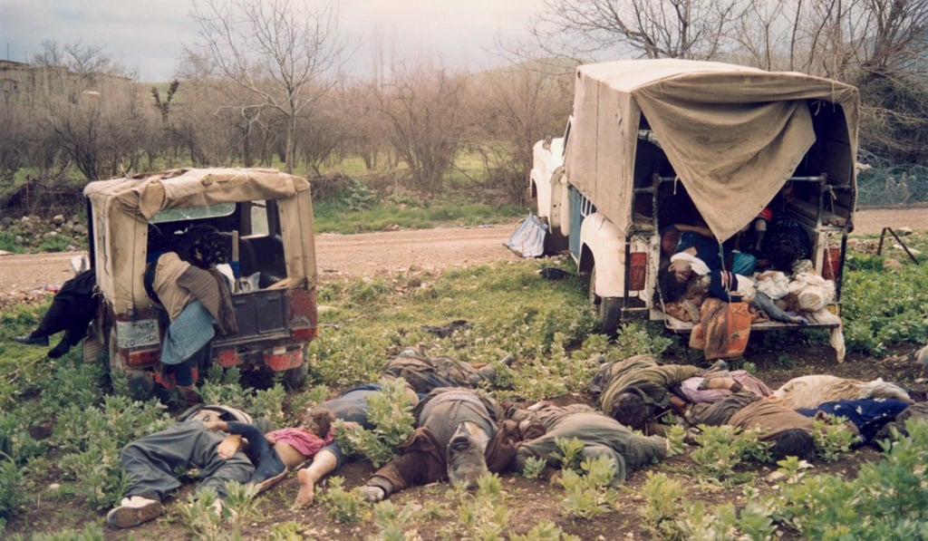 A handout picture released by the Iranian official news agency IRNA shows Kurdish adults and children killed by an Iraqi chemical attack on the Kurdish city of Halabja in northeastern Iraq, on March 16, 1988. Photo: Agence France-Presse / IRNA
