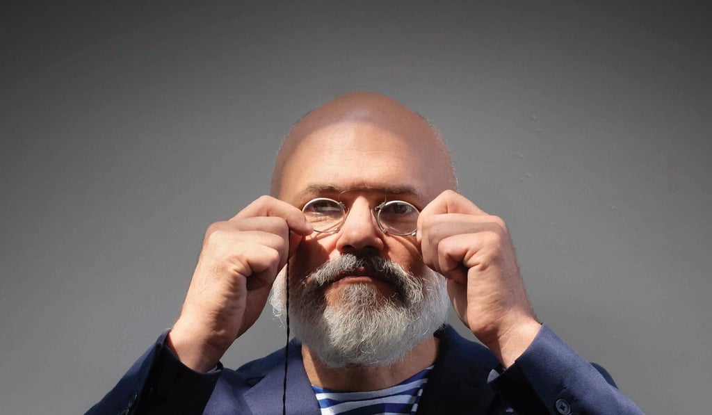 Russian artist Konstantin Bessmertny.