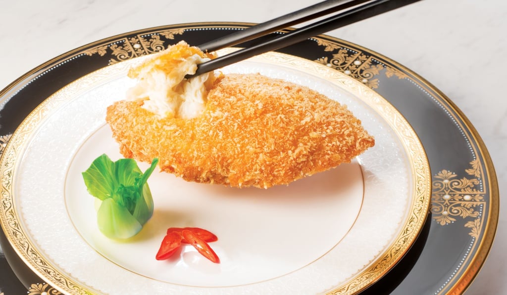 Crab shell at T’ang Court