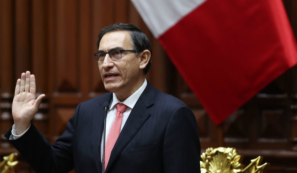Martin Vizcarra, a civil engineer and businessman, is sworn-in as the new Peruvian President, in Lima, Peru, on March 23, 2018. Vizcarra will replace Pedro Pablo Kuczynski after he resigned earlier this week. Photo: EPA-EFE
