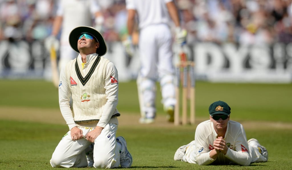 Michael Clarke (left) has come out in support of former teammate Steve Smith (right). Photo: Reuters
