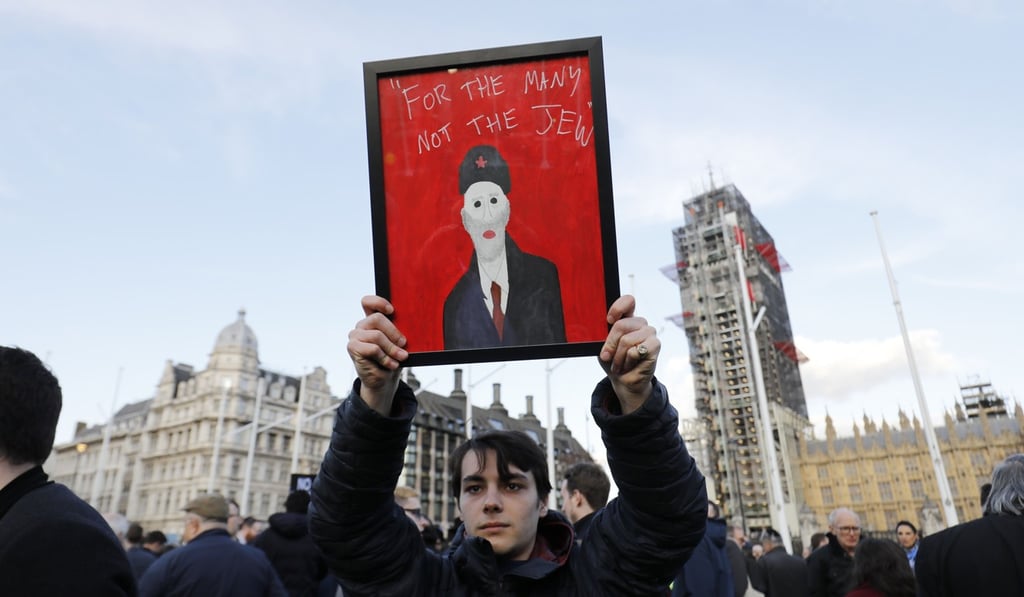 Members of the Jewish community hold a protest against Britain's opposition Labour party leader Jeremy Corbyn and anti-semitism in the Labour party, outside the British Houses of Parliament. Photo: AFP Members of the Jewish community hold a protest against Britain's opposition Labour party leader Jeremy Corbyn and anti-semitism in the Labour party, outside the British Houses of Parliament. Photo: AFP