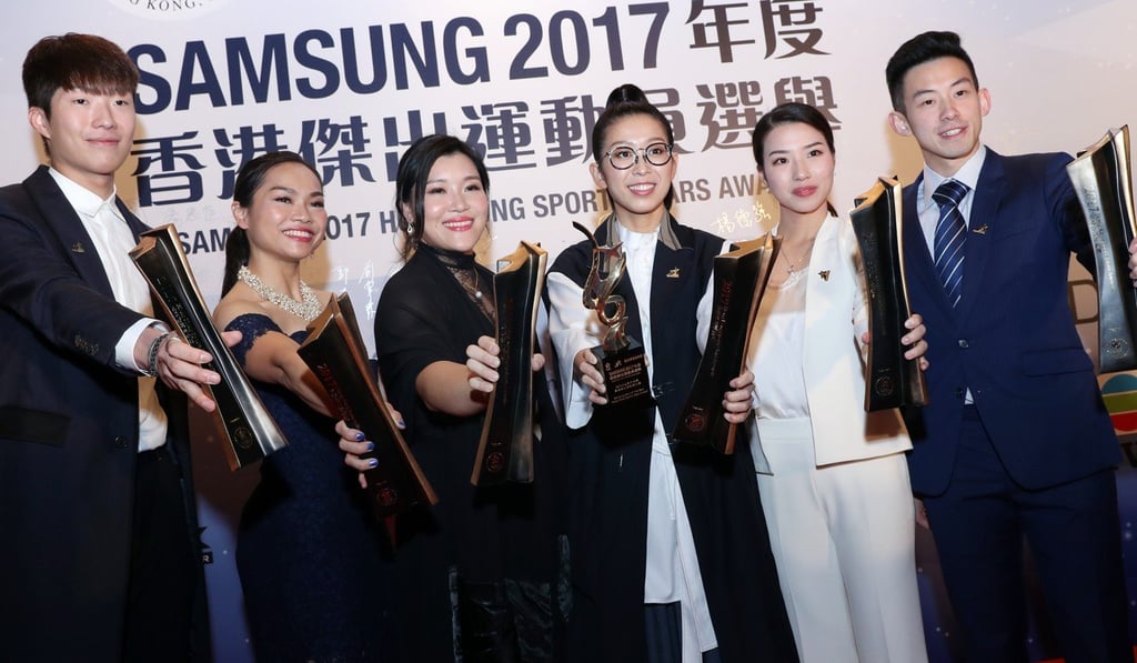 Edgar Cheung Ka-long, Sarah Lee Wai-sze, Alison Yu Chui-yee, Ng On-yee, He Jianxin and Wong Chun-ting with their trophies at the Samsung 2017 Hong Kong Sports Stars Awards. Photo: K.Y. Cheng