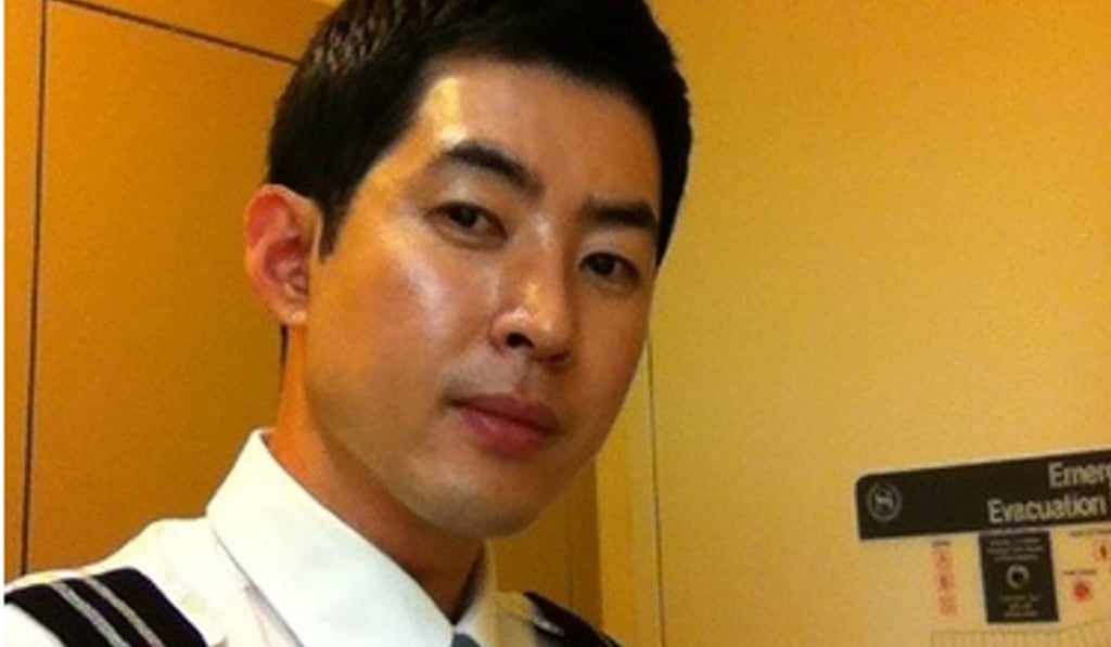 Flight attendant Park Chang-jin has launched a court battle against Korean Air, claiming he has been demoted and discriminated against in the company since the incident. Photo: Twitter