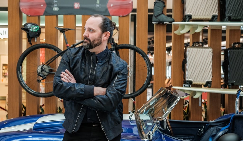 Victor Sanz likes to travel with a minimalistic palette. Photo: Handout