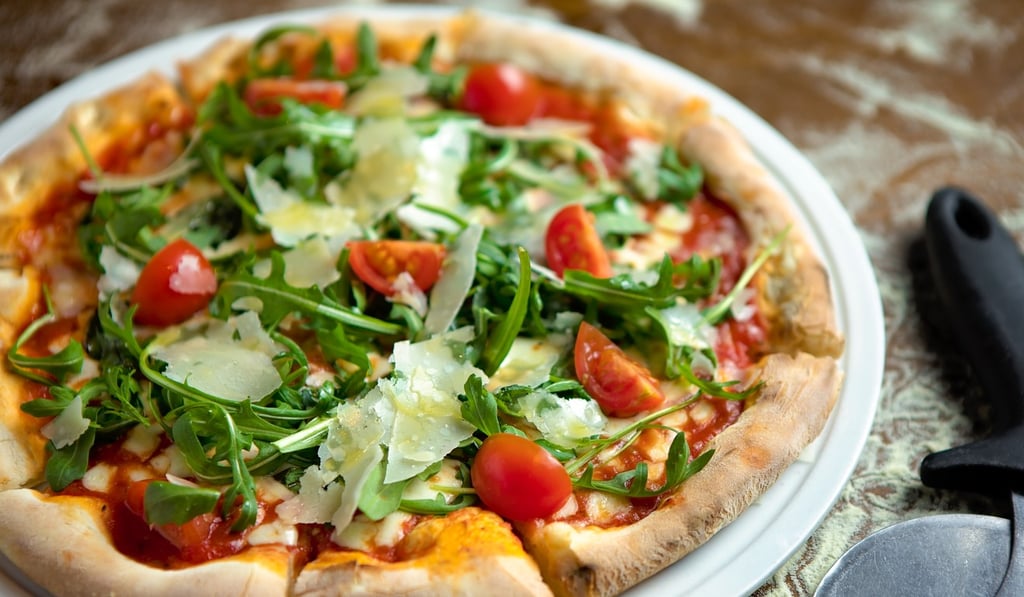 Margherita pizza at Theo Mistral