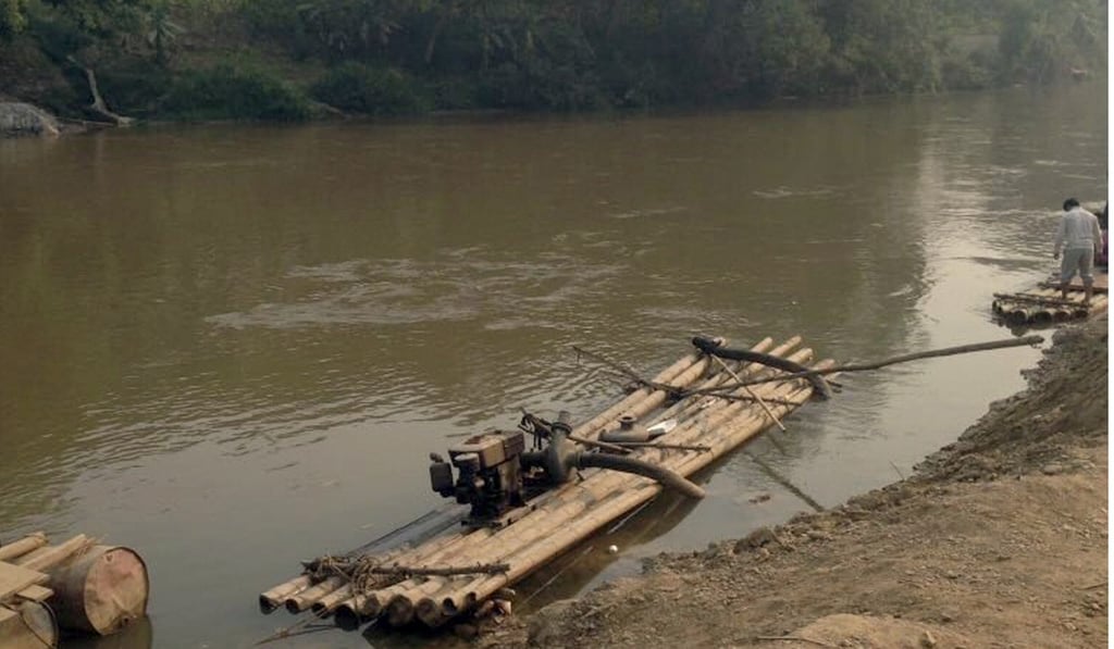 One of the rafts used by the Reverend John Sanqiang Cao to cross into Myanmar. Photo: AP One of the rafts used by the Reverend John Sanqiang Cao to cross into Myanmar. Photo: AP