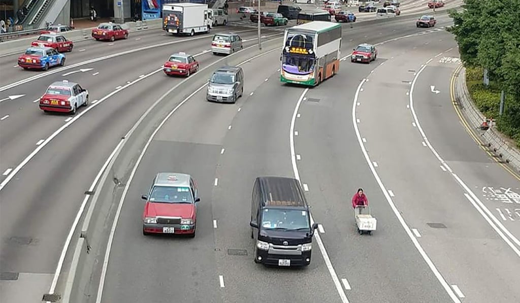 A 61-year old woman suffering from dementia lost her way and pushed her trolley through Hong Kong’s Cross-Harbour Tunnel in February. Photo: Facebook