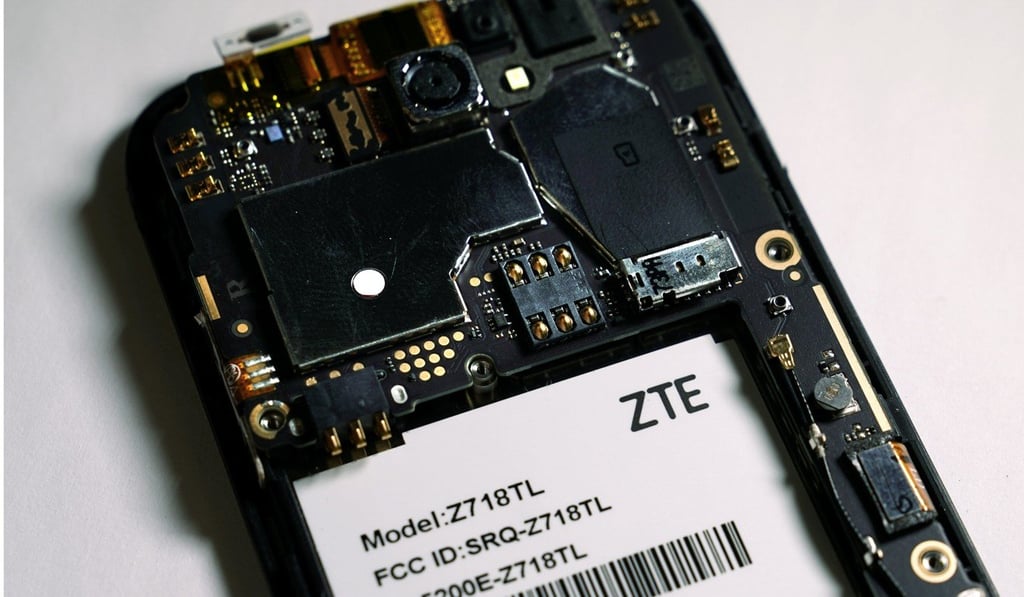 Washington has banned US companies from selling smartphone components to ZTE for seven years. Photo: Reuters