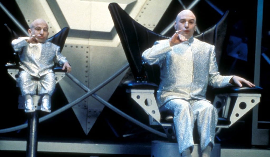 Verne Troyer and Mike Myers in a scene from ‘Austin Powers: The Spy Who Shagged Me’. Photo: handout