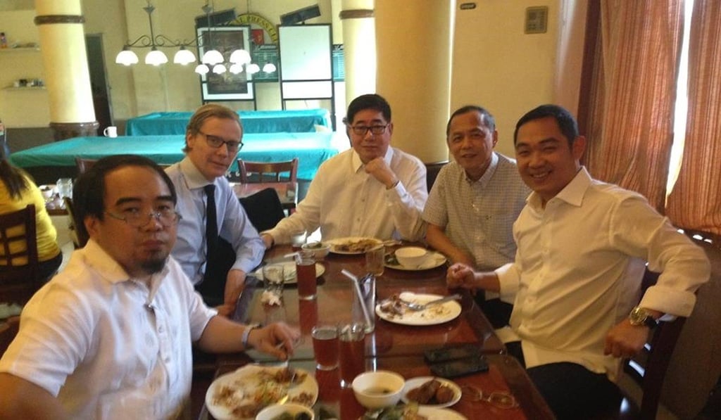 From left: Josel Sy Egco, Alexander Nix, Jose Gabriel “Pompee” La Viña, Peter Tiu Laviña, Taipan Millan. Photo: Facebook