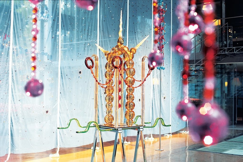 Jean-Michel Othoniel’s ‘L’Unicorne’, 2003. Photo: Patrick Gries Jean-Michel Othoniel’s ‘L’Unicorne’, 2003. Photo: Patrick Gries