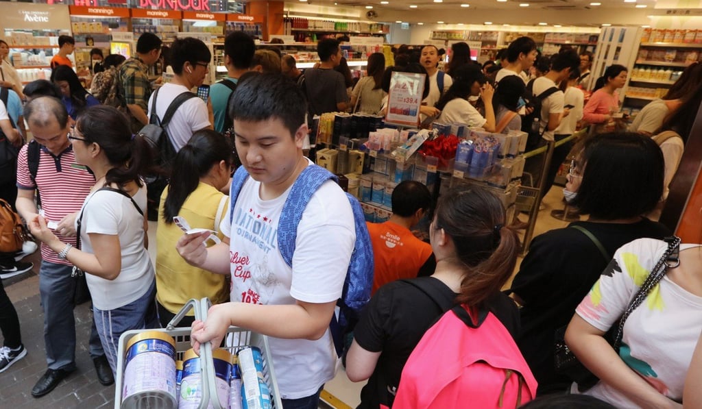 Mainland tourists shopping in Mong Kok. Photo: Felix Wong