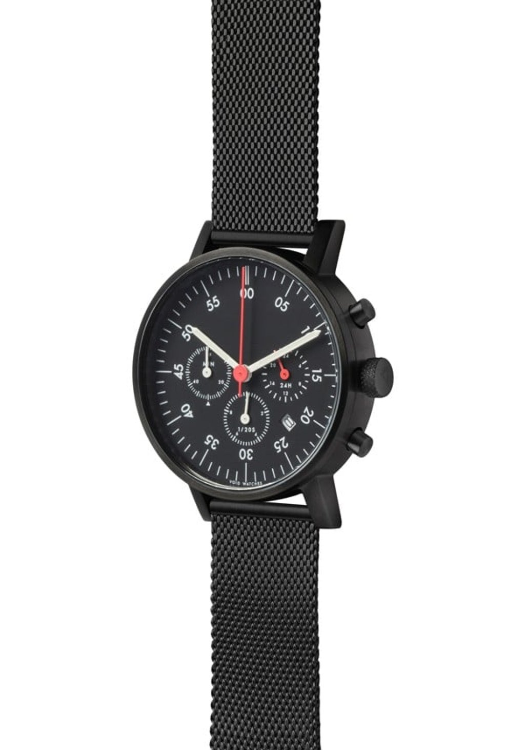 Hong Kong-based brand Void’s V03C exudes Scandinavian-chic through its minimal design.