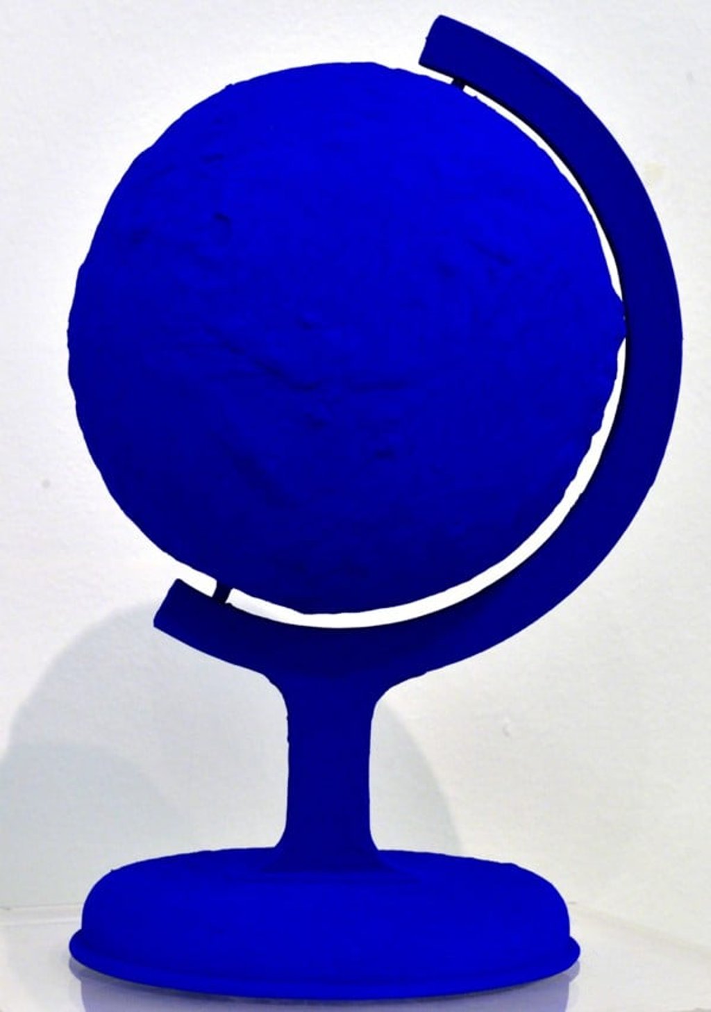 Globe Terrestre Bleu (1957) by Yves Klein. Picture: Mamac
