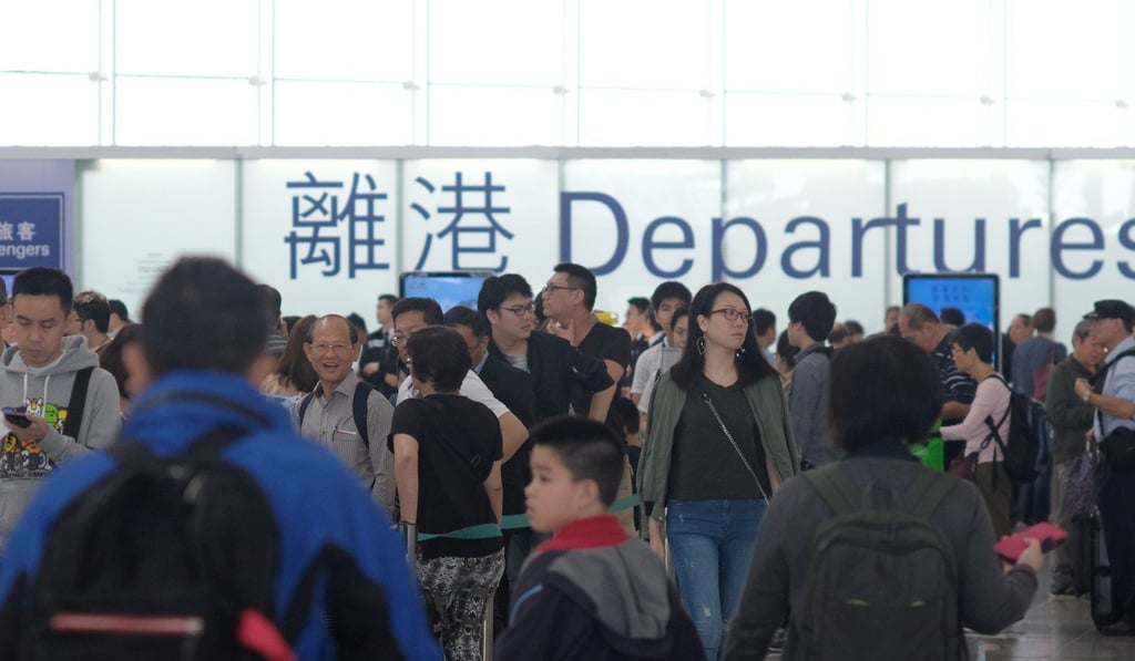 Long-haul flights out of Hong Kong will be the most affected if regulation on fuel surcharges is lifted. Photo: Fung Chang