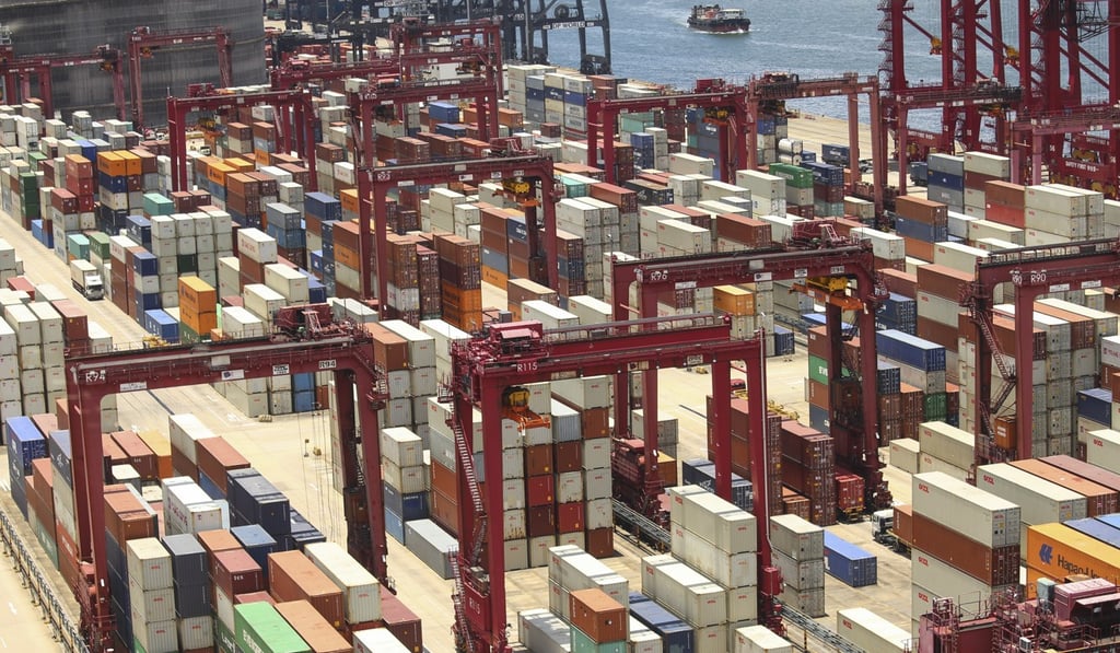 There have been calls to close Hong Kong’s container terminals and use them for public housing. Photo: David Wong