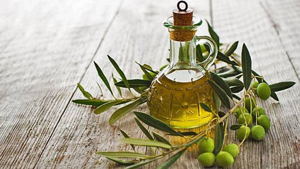 Olive oil also happens to be the perfect make-up remover.