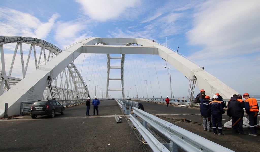 The road-and-rail bridge connecting Russia with the Crimean Peninsula, in the Kerch Strait, Crimea. Photo: Reuters