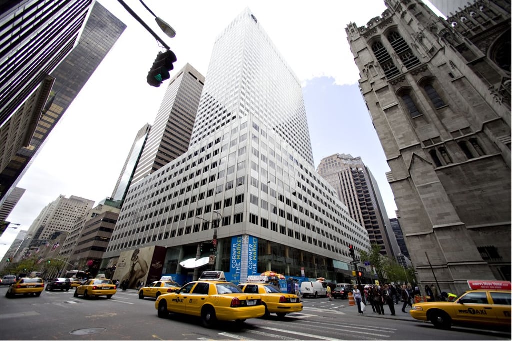The Kushner family bought 666 Fifth Avenue in New York, but is now struggling with a high-interest loan it took out on the property and its failure to generate sufficient revenue. They are now looking to Brookfield Properties to help it out. Photo: Bloomberg