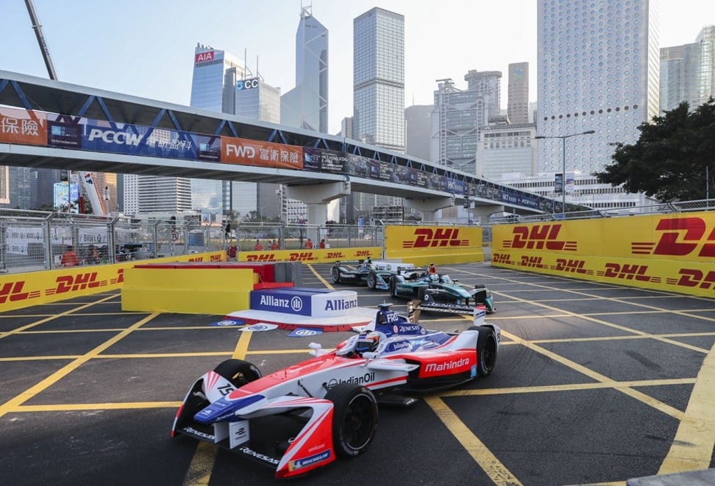 Felix Rosenqvist of Mahindra Racing going around turn four during the first race of the Hong Kong E-Prix on Central Harbourfront in December 2017. Photo: K.Y. Cheng