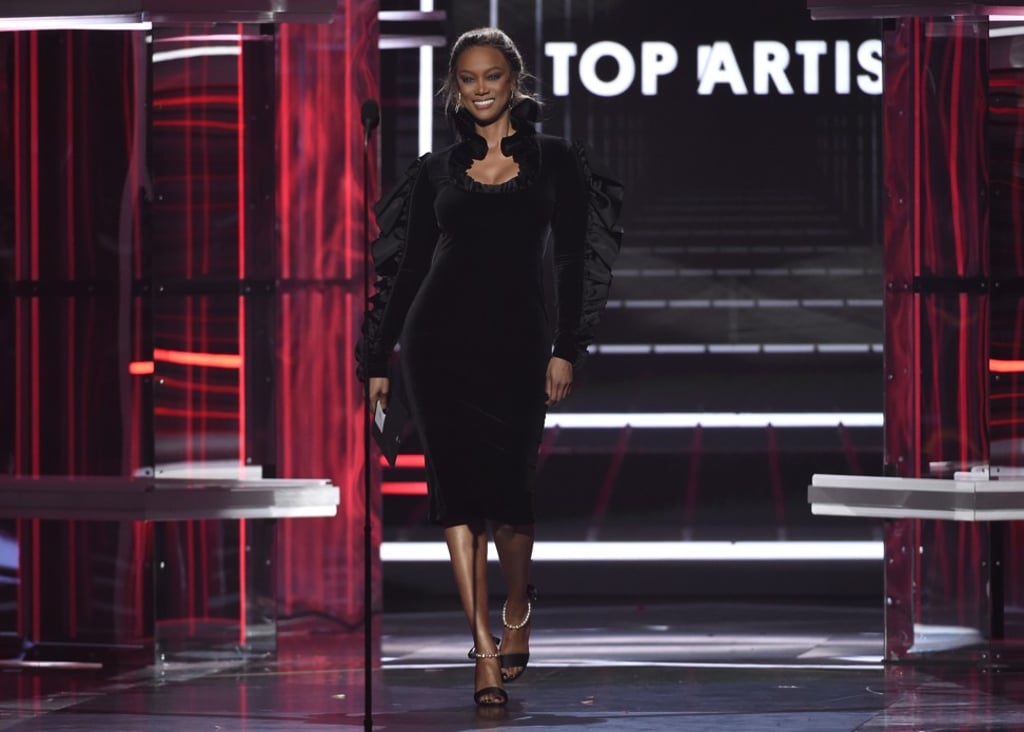 Tyra Banks presents the Top Artist award at the Billboard Awards on Sunday. Photo: Chris Pizzello/Invision/AP Tyra Banks presents the Top Artist award at the Billboard Awards on Sunday. Photo: Chris Pizzello/Invision/AP