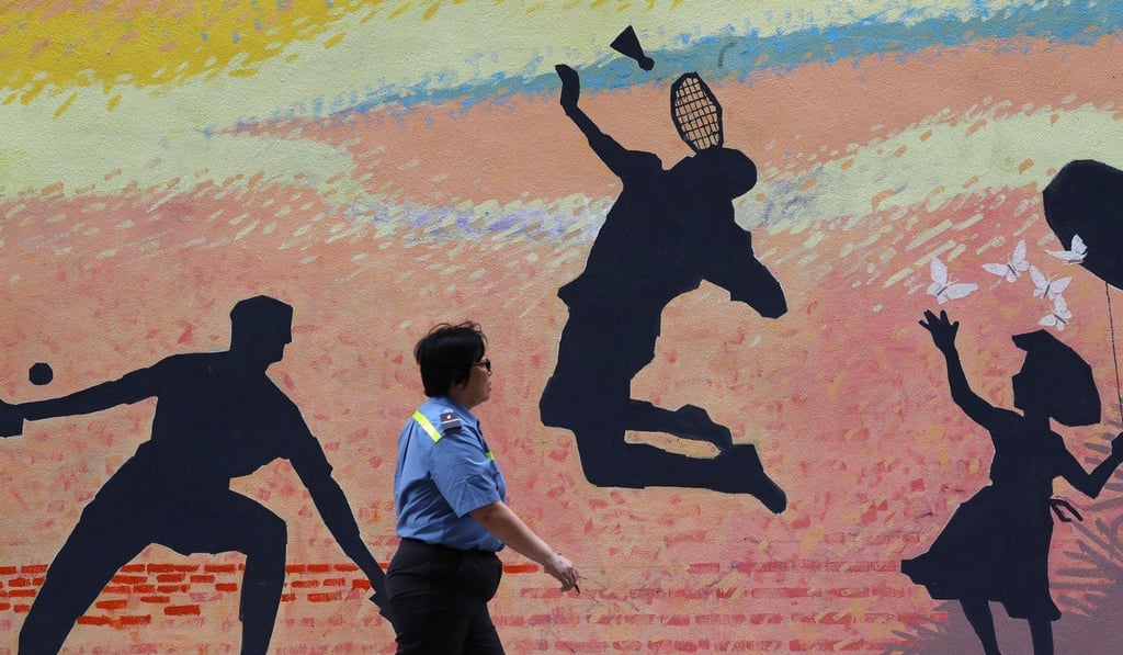 Security guards in Hong Kong regularly come into contact with the city’s senior citizens. Photo: Nora Tam