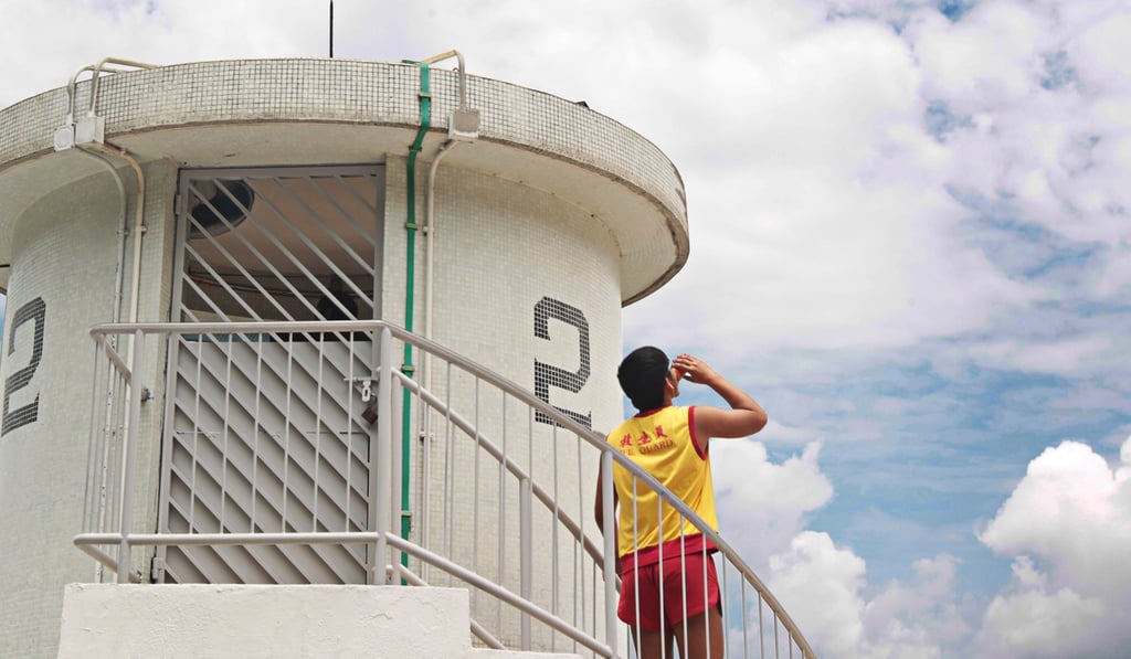 Some 86.8 per cent of lifeguards surveyed supported appointing a specialist medical director to draw up standardised first aid guidelines. Photo: K.Y. Cheng
