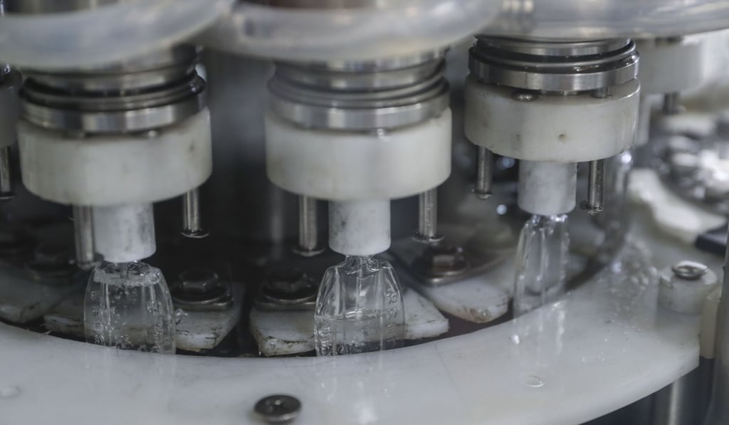 Inside the White Flower Oil factory in Chai Wan. Photo: K.Y. Cheng