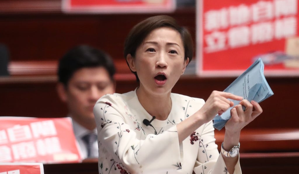 Lawmaker Tanya Chan tried to delay proceedings, launching a motion to adjourn the meeting. Photo: K.Y. Cheng