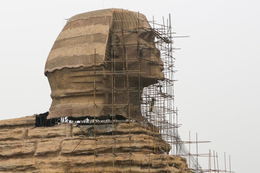 The Chinese replica bears a striking resemblance to the world-famous limestone statue, which has stood on the Giza Plateau for more than 4,000 years. Photo: News.163.com