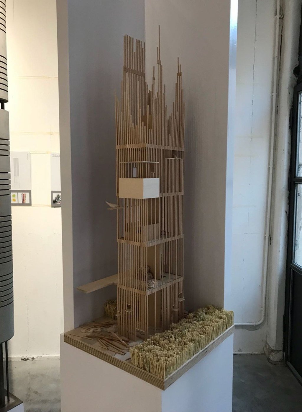 Birds’ Monastery is a birdhouse imagined by Korean architect Seung H-sang. Birds’ Monastery is a birdhouse imagined by Korean architect Seung H-sang.