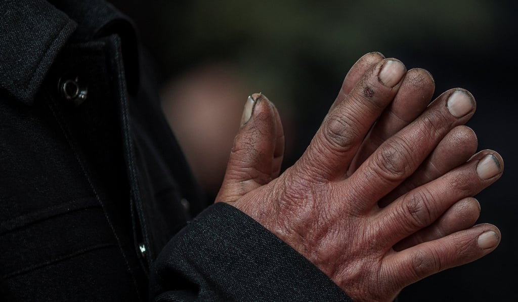 A Chinese Catholic prays at a government-sanctioned church in Youtong village, Hebei province, in March. Photo: Reuters